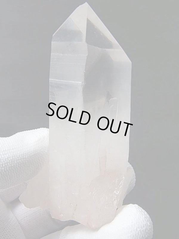 画像1: マダガスカル産ピンク水晶 152.9g