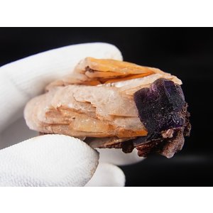 画像: メキシコ・オハエラ鉱山産フローライト原石（赤色蛍光） 98.8g