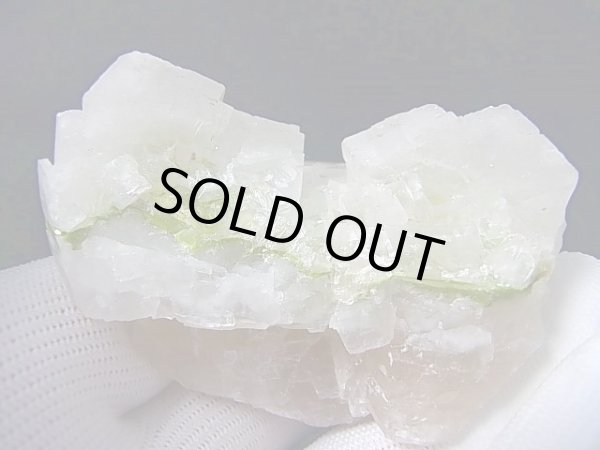 画像1: ナミビア・ツメブ産ダフタイトon ドロマイト&カルサイト原石 103.8g