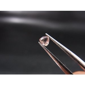 画像: パキスタン産アキシナイト・ルース 0.1カラット