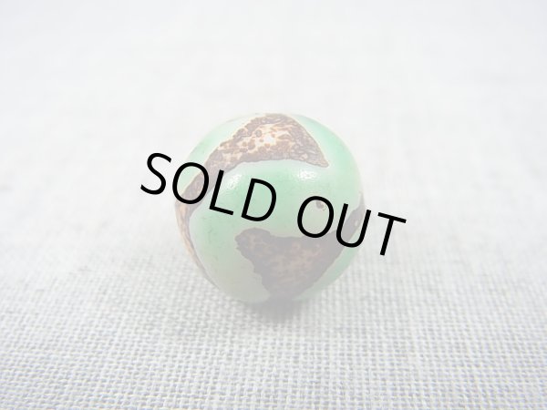 画像2: ヴィンテージ：「雪域天珠：老緑色虎牙」西蔵（チベット）天珠 直径約14×14.5mm