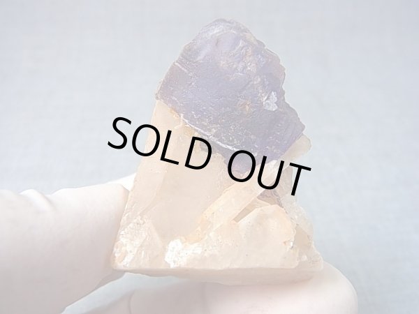 画像2: メキシコ・オハエラ鉱山産フローライト原石（赤色蛍光） 47.2g