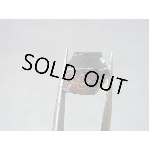 画像: ノルウェー産アナテース原石結晶(レッド透過) 0.8g