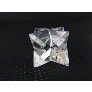 画像: インド・マニハール産マカバスター水晶(六芒星/五芒星十二面体) 3.7g