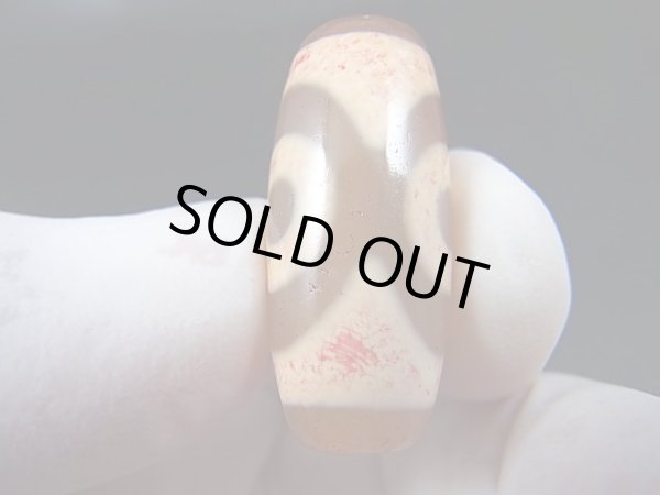 画像2: 「三眼」（赤朱砂入り）現代天珠 直径約12×28mm