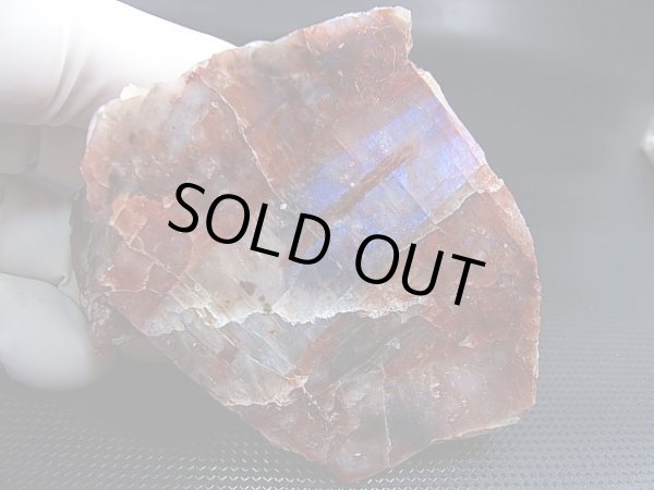 画像2: ヘルシンキスペクトロライト（ブルームーンストーン）研磨原石（2面研磨） 204.1g