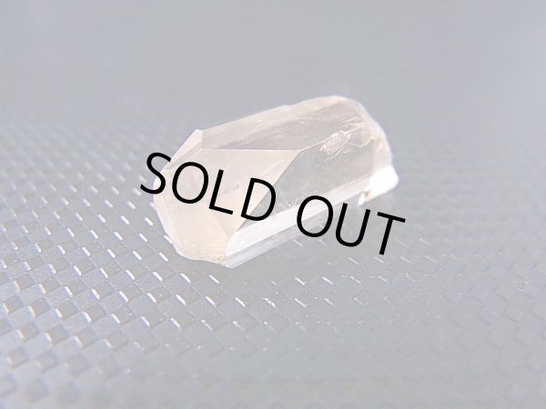 画像2: ベトナム産カラーレストパーズ原石 12.8カラット