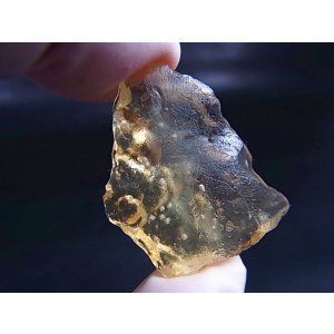 画像: リビアングラス原石(クリストバライト入り) 6.0g