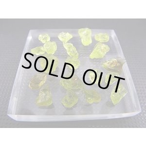 画像: ベトナム・ザライ産ペリドット原石 20点セット トータル 28.4カラット