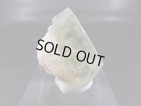 画像2: ブラジル・ミナスジェライス州産バーストクローライトイン水晶 9.8g