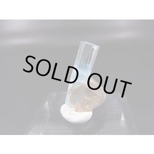 画像: ベトナム・タインホア産アクアマリン付きスモーキー水晶 0.8g