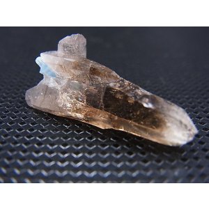 画像: ベトナム・タインホア産アクアマリン付きスモーキー水晶（貫入り） 2.2g