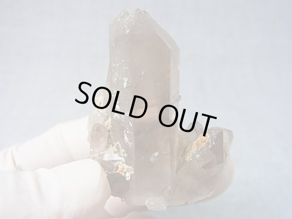 画像1: ノルウェー産コッパールチル入りスモーキー水晶原石（連晶） 38.1g