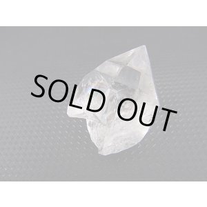 画像: ノルウェー産クリア水晶原石（レインボー入り） 7.9g