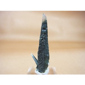 画像: ガネーシュヒマール・リー産クローライト入りレーザーポイント水晶(貫入り) 7.5g