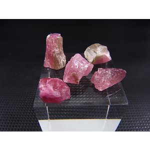 画像: カリフォルニア産ピンクトルマリン原石(バイカラー) 5点セット トータル 26.8カラット