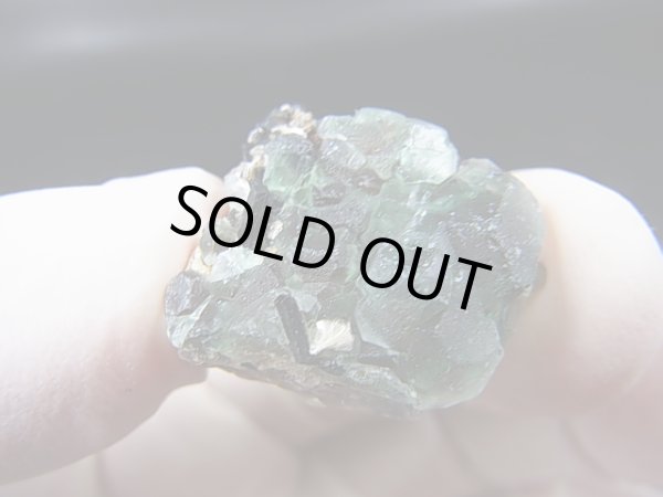 画像1: ナミビア・エロンゴ産フローライト＆ショール原石 7.8g