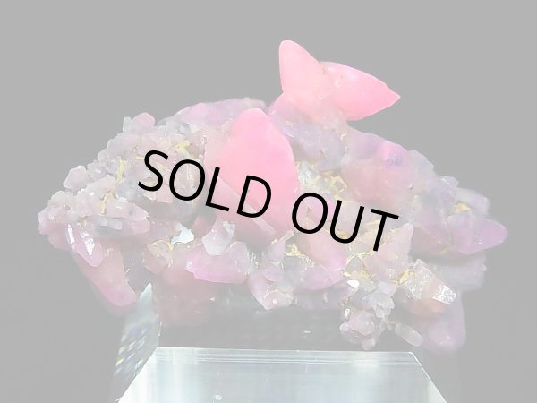 画像2: ベトナムLuc Yen産シルキーサファイア原石（犬牙型）クラスター 78.8カラット