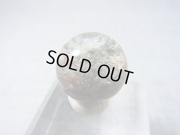 画像2: ブラジル・ミナスジェライス州産ガーデン水晶丸玉（レインボー入り） 14.5mm