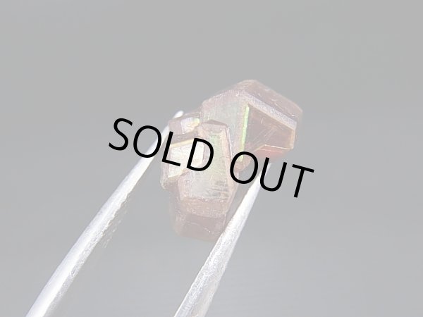 画像2: 天川村産レインボー（イリデッセンス）ガーネット原石 2点セット トータル 2.7g