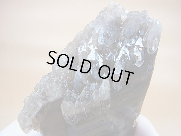 画像2: キャビネットサイズ：ノルウェー産スモーキー水晶（セルフヒールド/ベントクオーツ） 390.4g