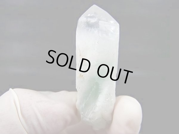 画像1: マダガスカル産フックサイトイン水晶ポイント（グリーンファントム） 20.3g