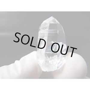 画像: ペーニャブランカ産コロンビアン・レムリアンシード水晶ポイント（レインボー入り） 9.9g