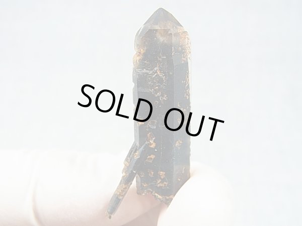 画像1: マラウイ・ムランジェ産クリアスモーキー水晶（貫入り/ドフィーネ型双晶） 7.2g