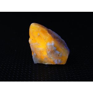 画像: Hokkaidoite北海道然別湖産蛍光オパール原石 4.1g