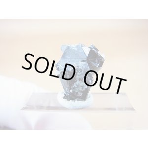 画像: ノルウェー産アナテース原石結晶(貫入り/レッド透過) 2.6g