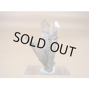 画像: ノルウェー産水晶ポイント（アクチノライト/ヘマタイト入り/連晶） 4.1g