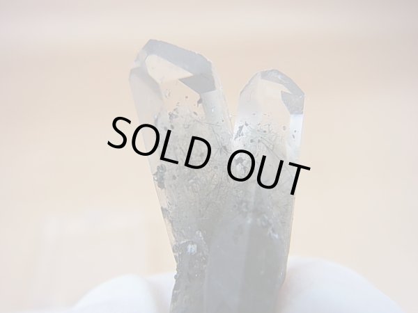 画像2: ノルウェー産水晶ポイント（アクチノライト/ヘマタイト入り/連晶） 3.4g