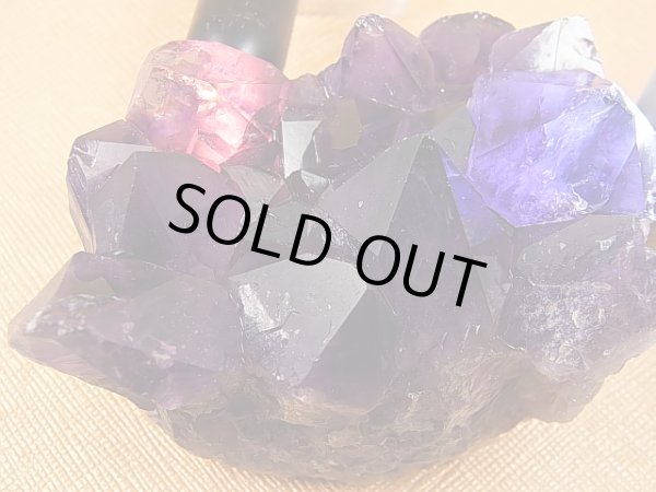 画像1: コンゴ産カラーシフト/ディープカラーアメジストクラスター 219.7g