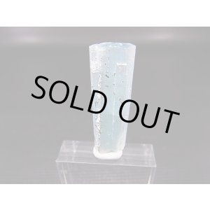 画像: ベトナム産連晶結束型アクアマリン原石（ブラックトルマリン付き） 3.9g