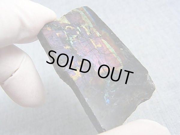 画像1: フィンランド・ユレマー産スペクトロライト（パープルヴィオラミックス）研磨スライス 28.7g