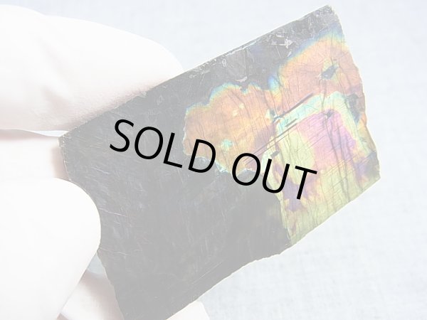 画像2: フィンランド・ユレマー産スペクトロライト（パープルヴィオラミックス）研磨スライス 28.7g