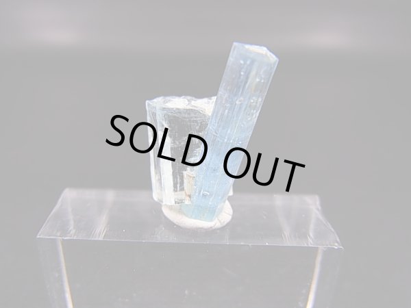 画像1: ジェムグレード宝石需要品質：ベトナム産アクアマリン柱状結晶原石（連晶） 6.0カラット