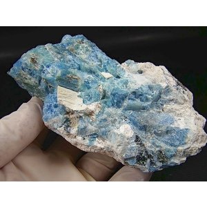 画像: キャビネットサイズ：ベトナム・タインホア産アクアマリン/カオリナイト原石（マッシブ） 251.0g