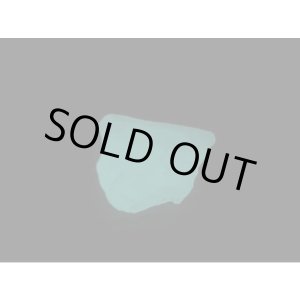 画像: パキスタン・ギルギット産「燐光」フローライト原石 2.0g