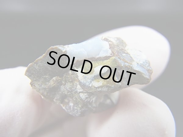 画像2: 愛知県棚山高原産青色オパール原石 7.0g