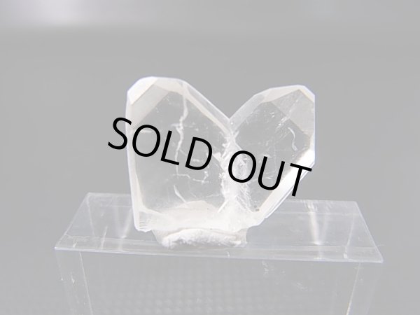 画像1: 奈留島産日本式双晶（ハート型） 1.3g