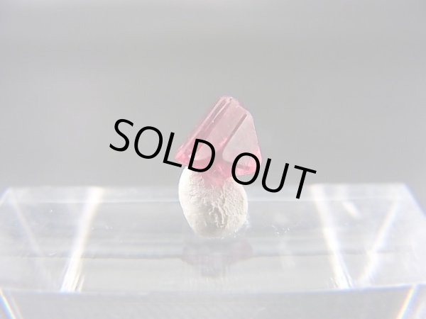 画像2: ミャンマー・モゴック産宝石質レッドスピネル結晶（双晶） 0.6カラット