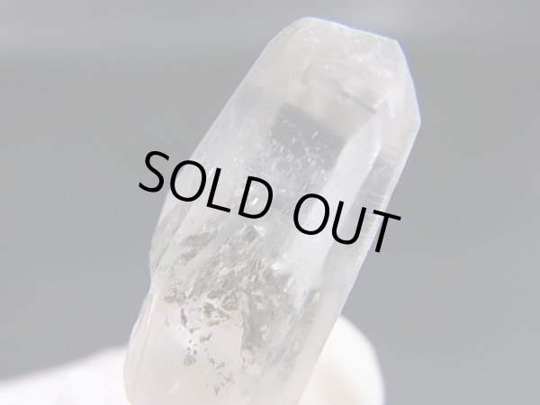 画像2: 山梨県水晶峠産アルセノパイライト入り水晶ポイント 4.9g