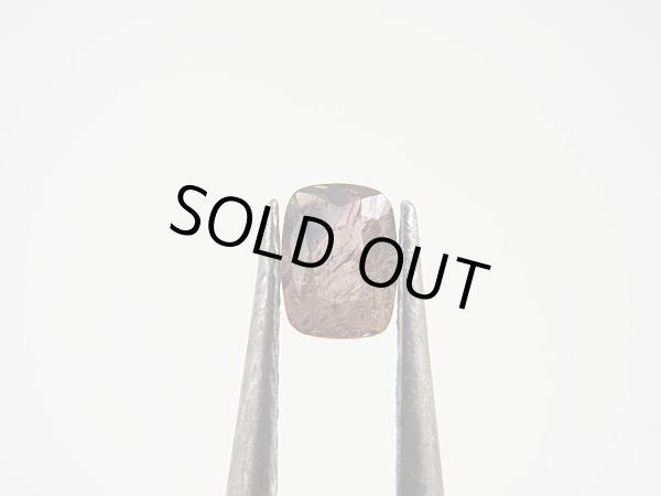 画像1: パキスタン産アキシナイト・ルース 0.2カラット