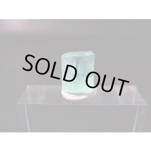 画像: ナイジェリア産アクアマリン柱状結晶 3.9カラット