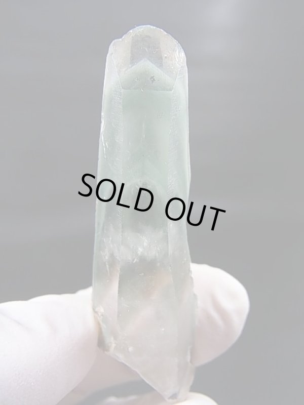 画像1: ベトナム・ゲアン省産ダブルファントム水晶ポイント 18.7g