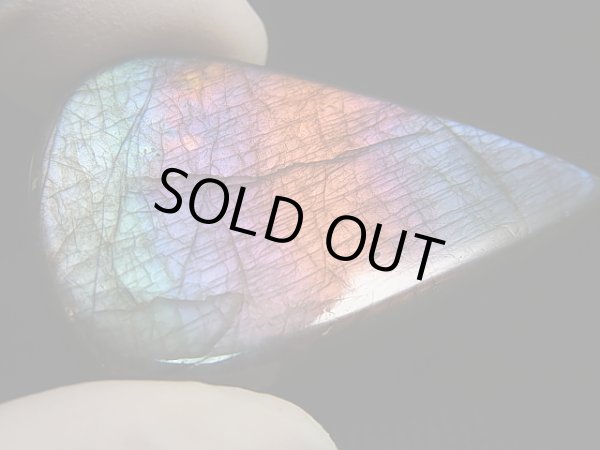 画像2: レアカラー：オレンジピンク/パープル/ブルーシラーラブラドライト研磨タンブル 12.3g