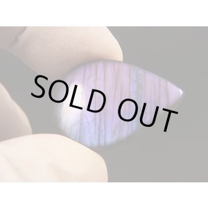 画像: レアカラー：パープル/ブルーシラーラブラドライト研磨タンブル 5.3g