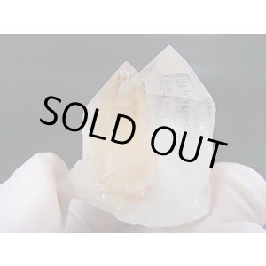 画像: インド・マニカラン産水晶ポイント（ツイン/パイライト入り） 20.4g