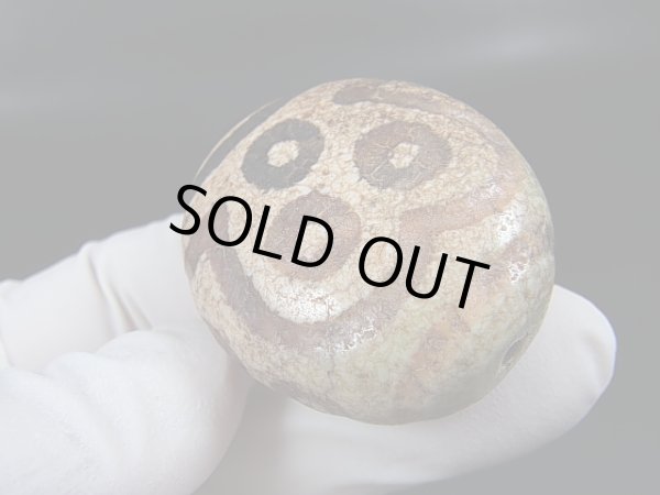 画像2: ヴィンテージ：「十眼」西蔵（チベット）天珠 約37.5×34×17.5mm